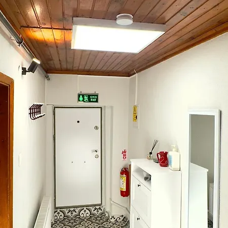 بيت للعطل Sehrin Merkezinde Muestakil Ev